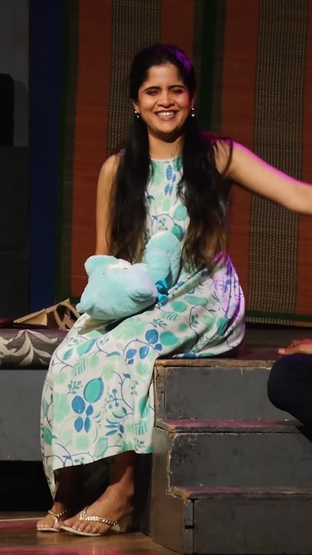 Post 7 by Amruta Deshmukh on Instagram (video)