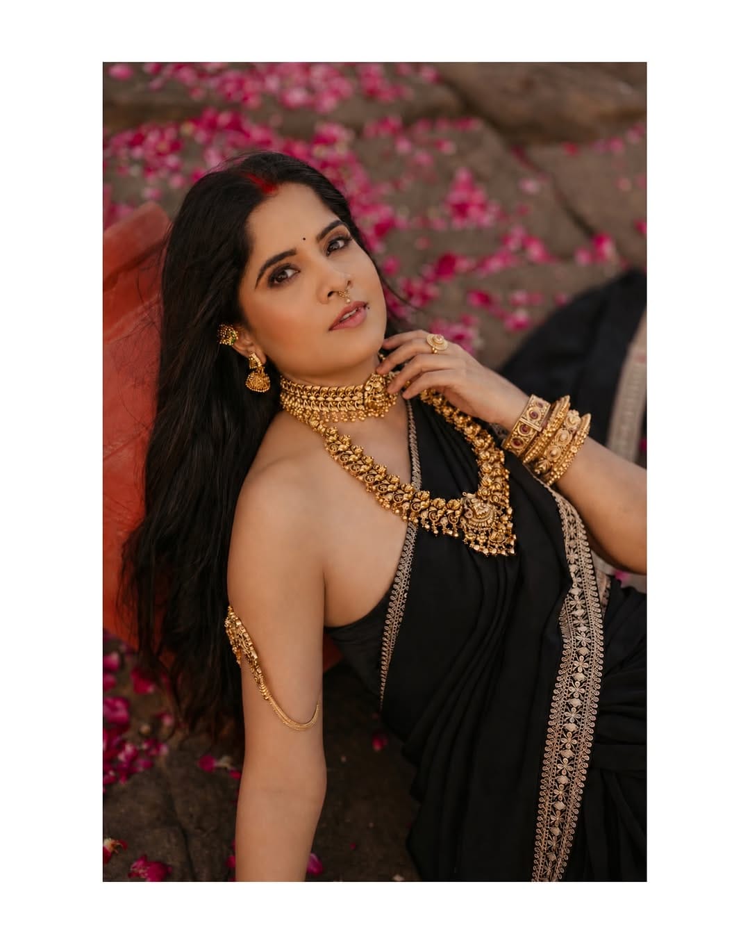 Post 9 by Amruta Deshmukh on Instagram (carousel)