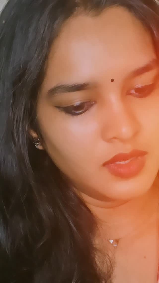 Post 4 by 𝐇𝐎𝐍𝐄𝐘𝟐𝟓👩🏻‍💻☕️🌰 on Instagram (video)
