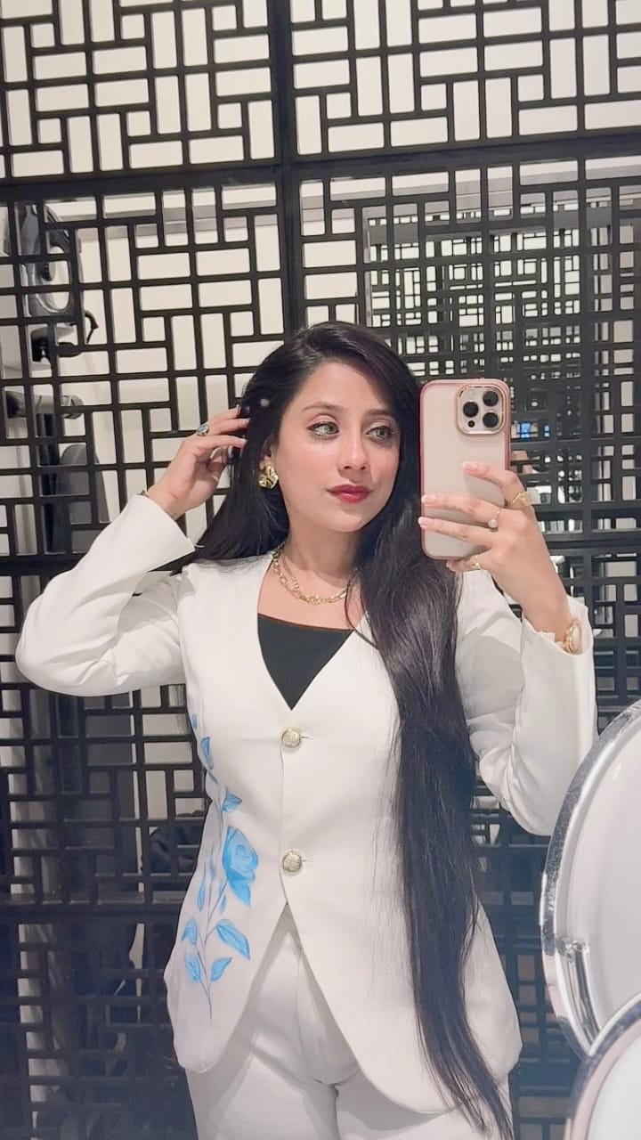 Post 1 by lumraina satpathy on Instagram (video)