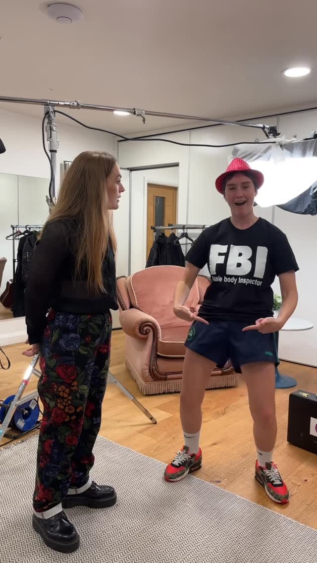 Post 5 by Who let her backstage? on Instagram (video)