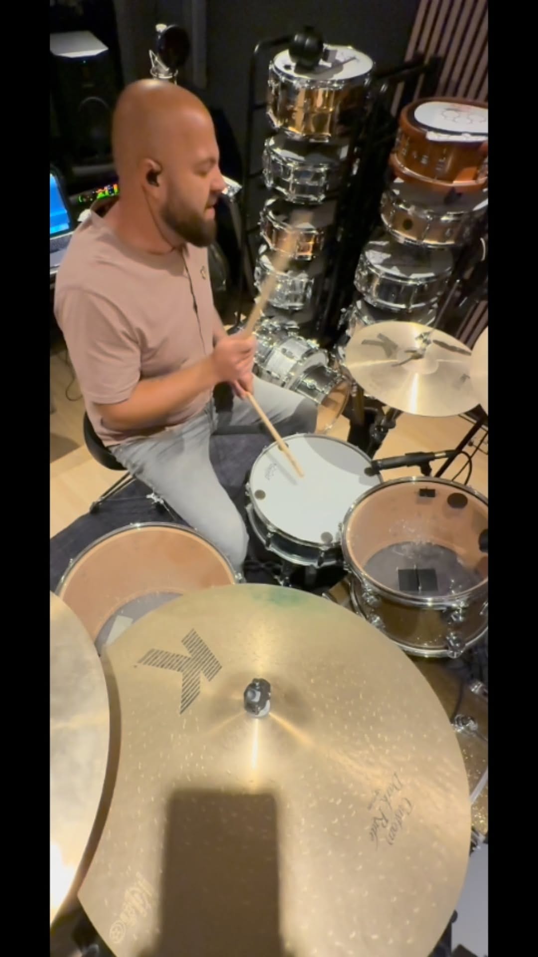 Post 6 by Martin Frosch on Instagram (video)