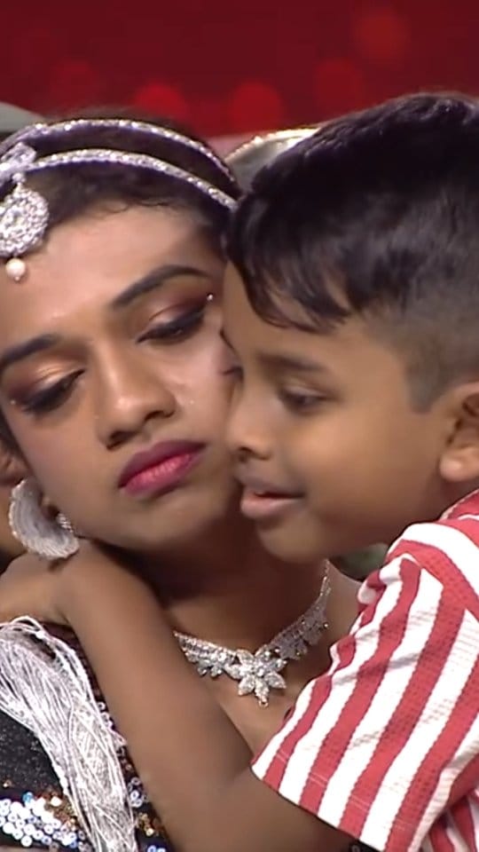 Post 5 by Prashanth Thiagarajan on Instagram (video)