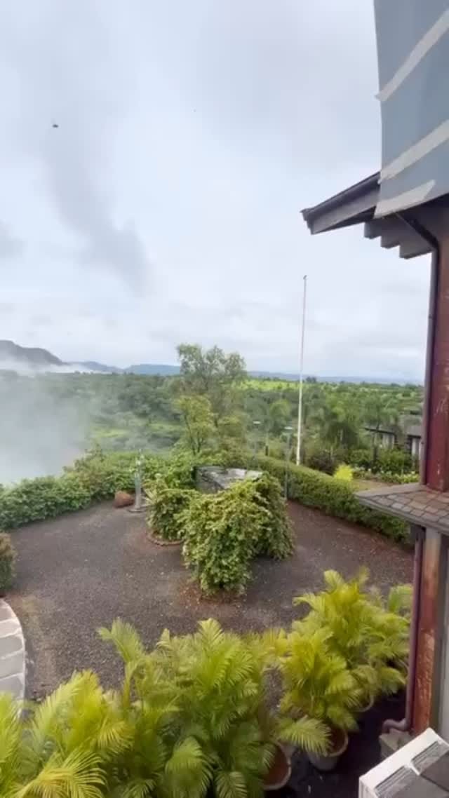 Post 7 by Chalet 1228 | Villa on Instagram (video)