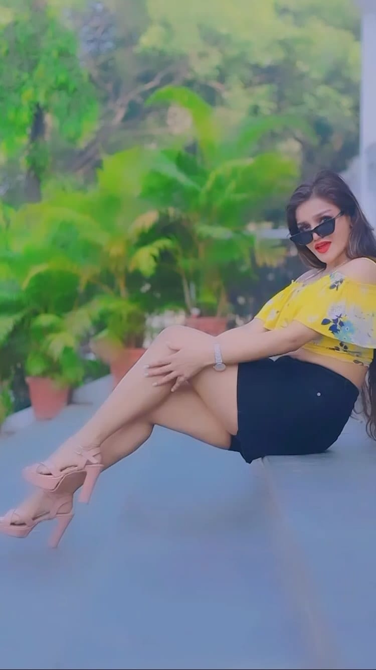 Post 7 by S H A L I N I   D E Y 🦋 on Instagram (video)