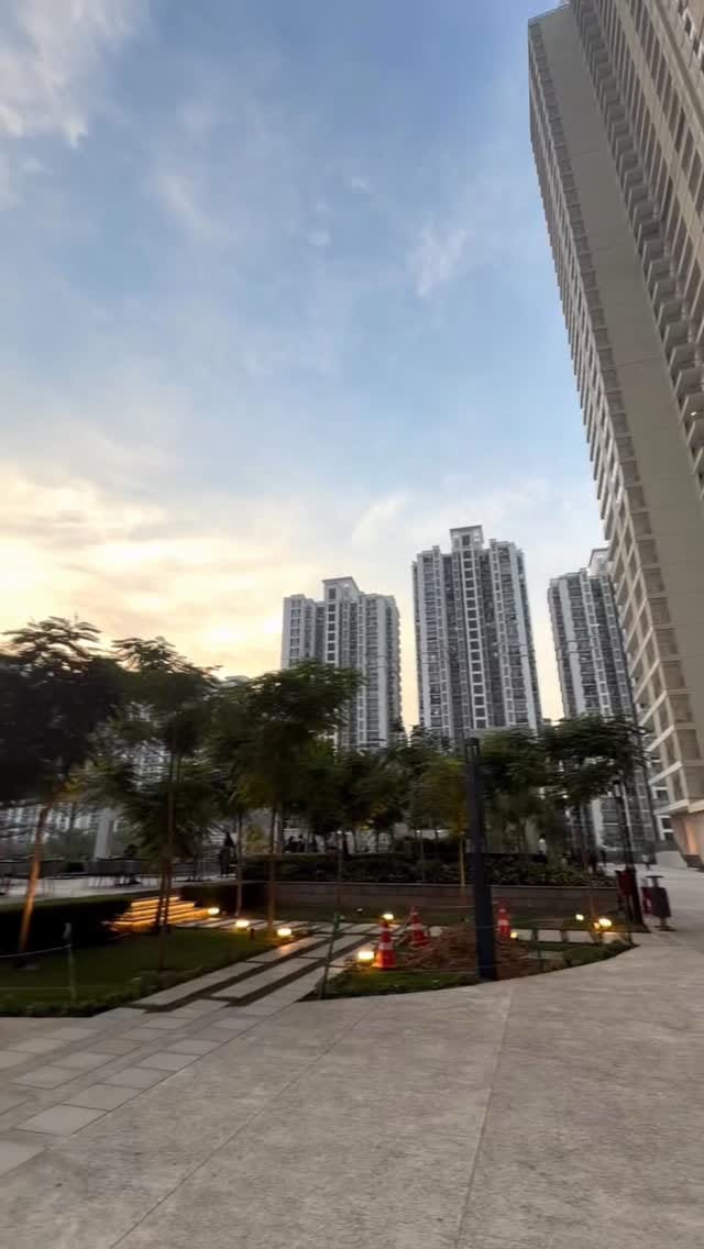 Post 7 by PiyushDotCom on Instagram (video)
