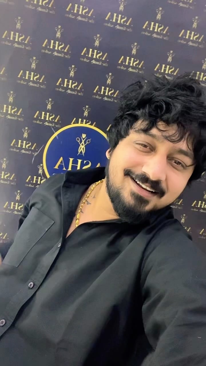 Post 1 by सेन साहब _😍😎 on Instagram (video)