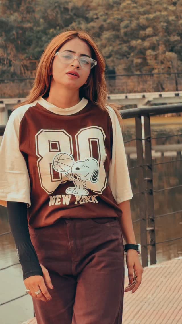Post 1 by 💓apsara khan💓 on Instagram (video)