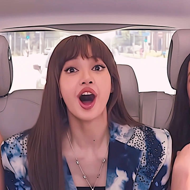 Post 10 by LISA BLACKPINK (리사) 🐣 on Instagram (carousel)