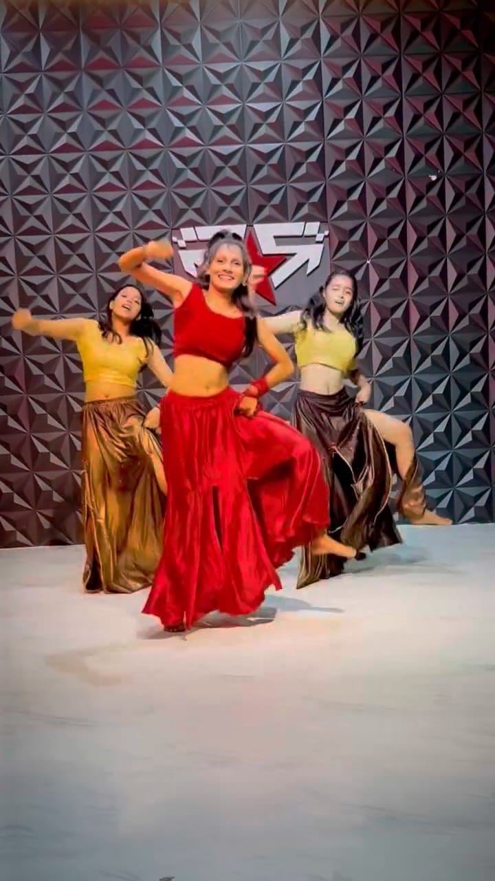 Post 3 by Rising Star Dance Academy on Instagram (video)
