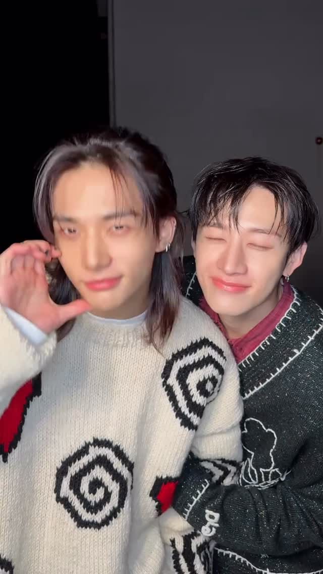 Post 8 by Stray Kids 스트레이 키즈/ fanpage on Instagram (video)
