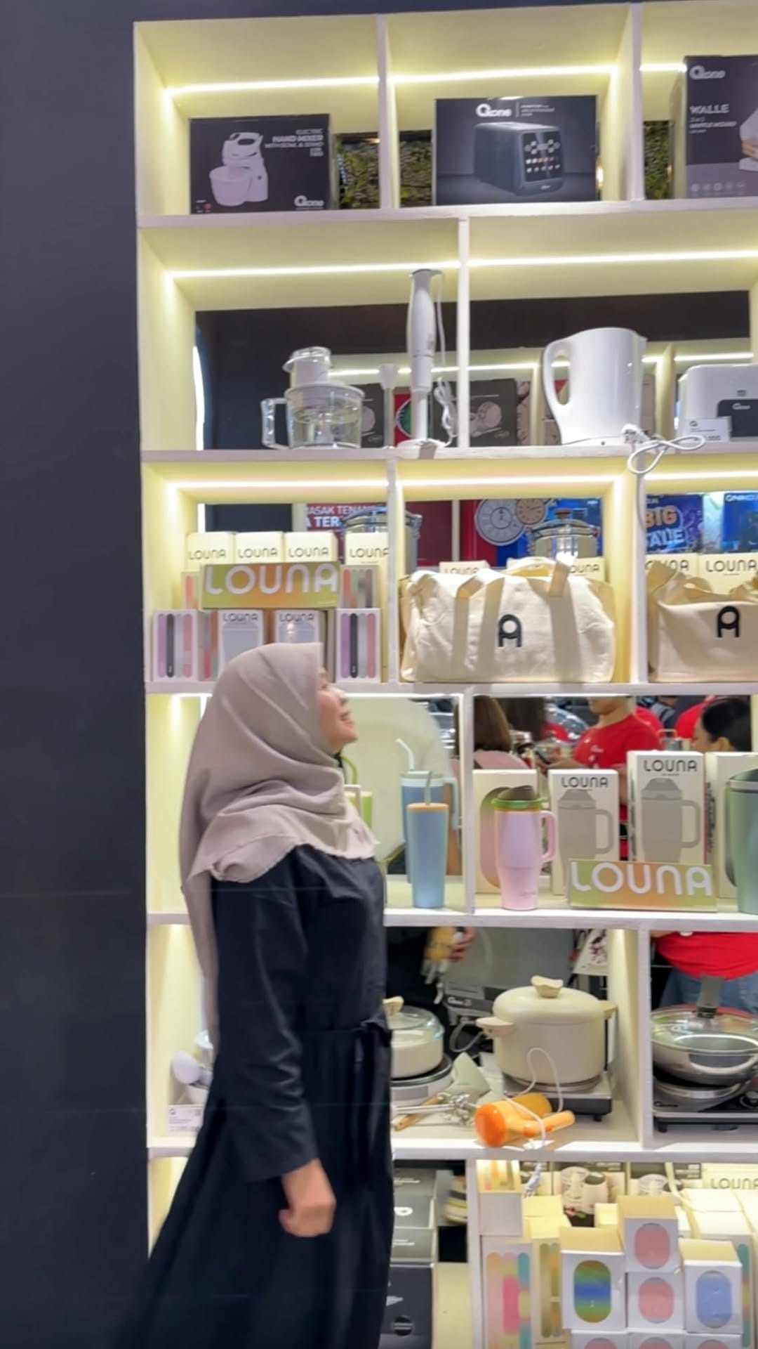 Post 2 by bloginnara on Instagram (video)