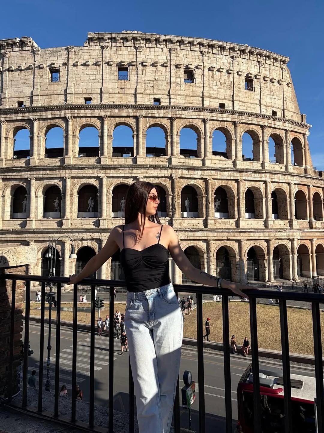 Post 1 by 𝓐𝓵𝓮𝓼𝓼𝓲𝓪 𝓒𝓸𝓵𝓵𝓾.🖤 on Instagram (image)