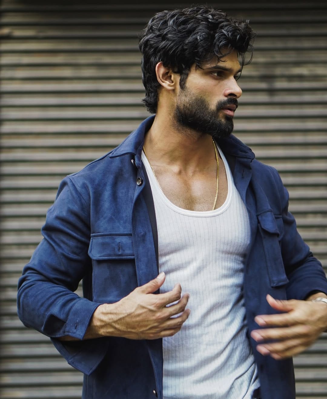 Post 6 by Vaibhav Singh on Instagram (image)