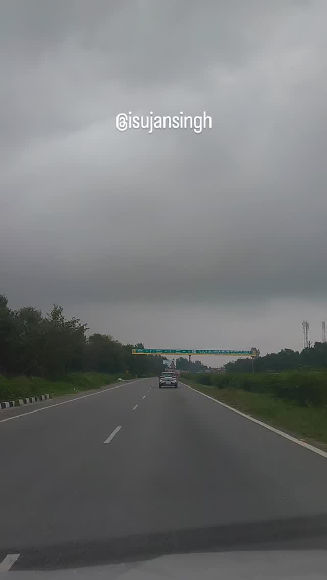 Post 3 by Classy Clicks Commercial Photographer in Delhi on Instagram (video)