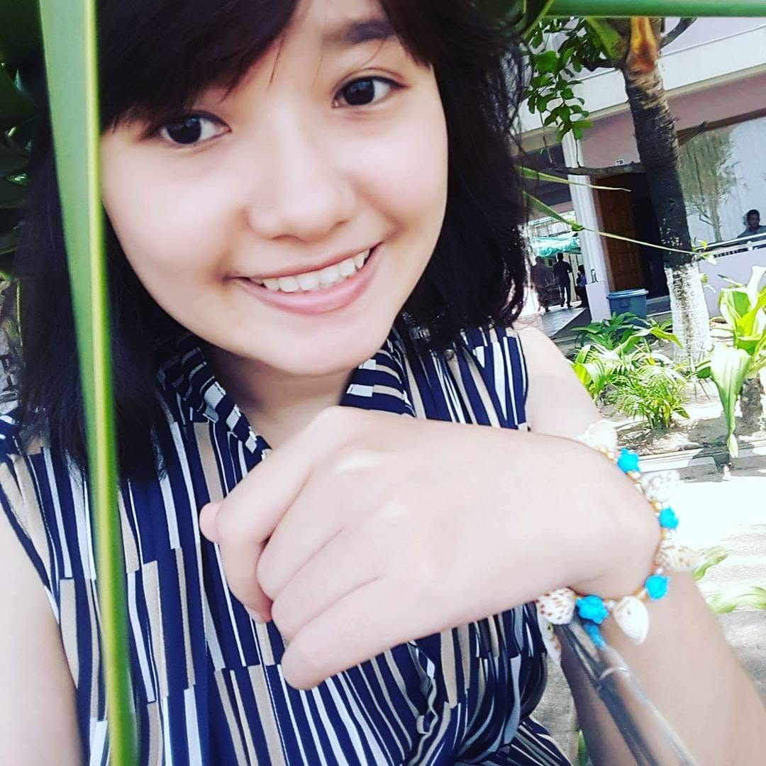 Post 3 by Ywat Thit on Instagram (image)