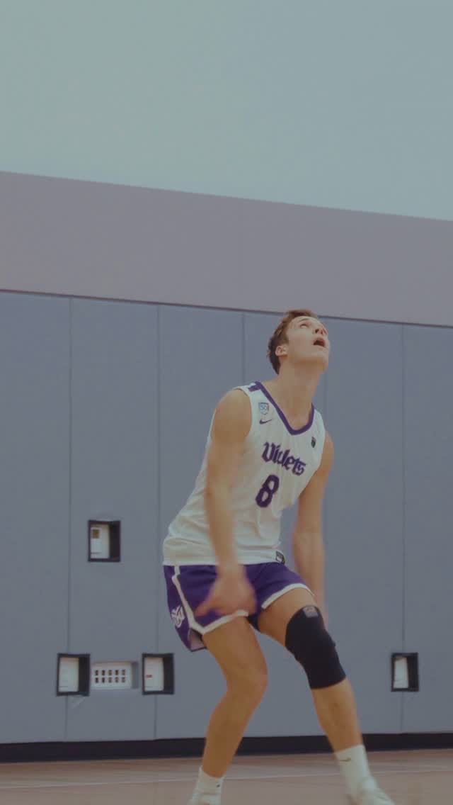 Post 9 by NYU Men’s Volleyball on Instagram (video)
