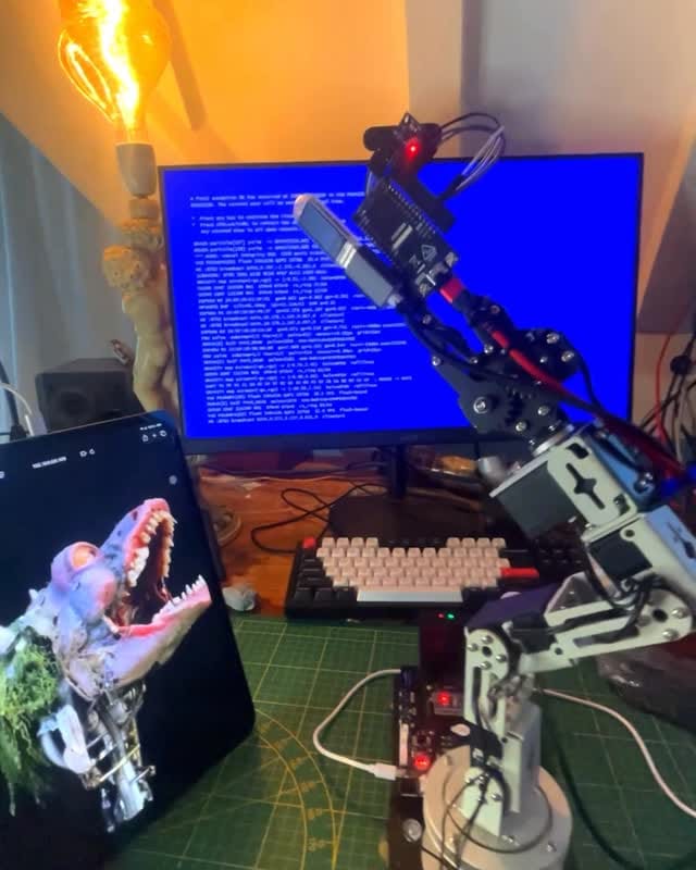 Post 4 by Geoffrey Lillemon on Instagram (video)