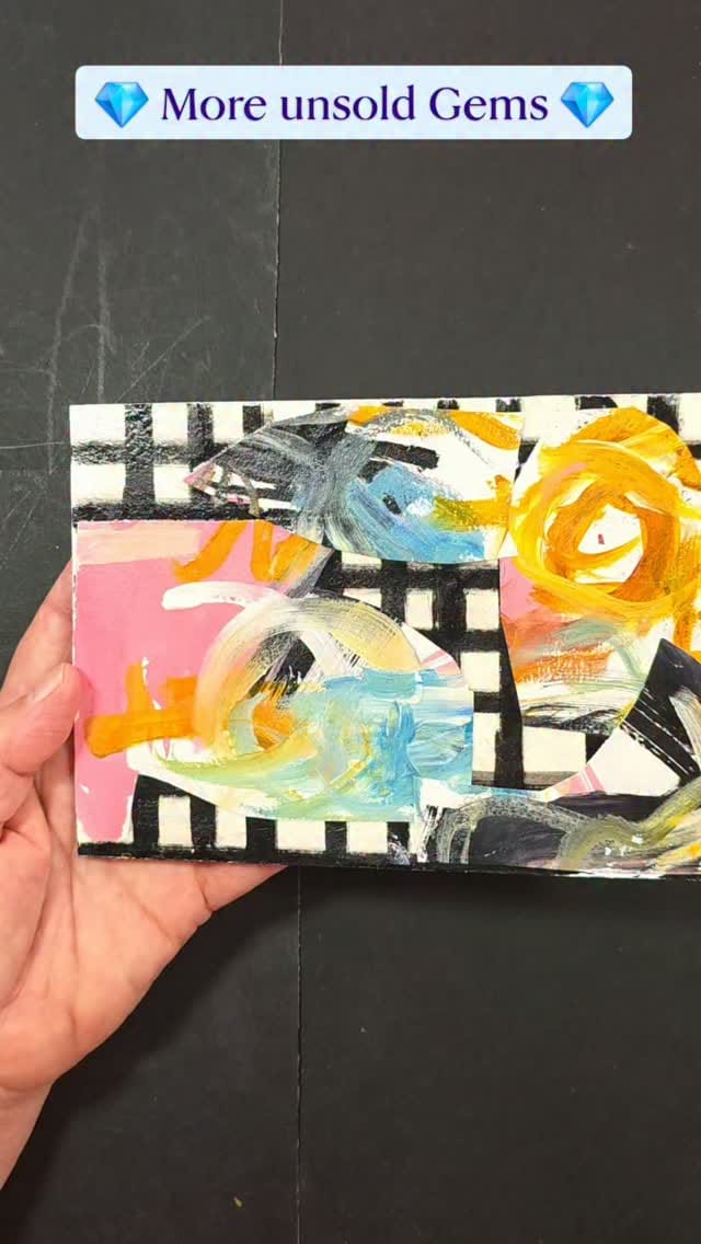 Post 7 by POSTCARD ART EXHIBIT on Instagram (video)