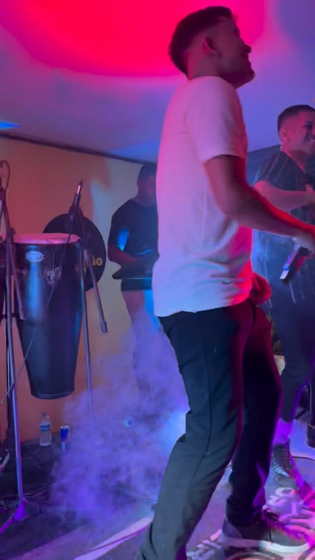 Post 9 by Garotões forrozeiros on Instagram (video)