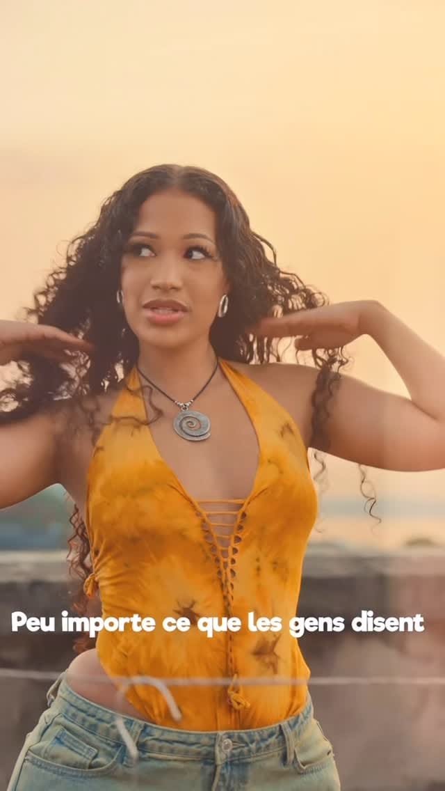 Post 4 by Page Fan de Mélissa Yansané on Instagram (video)