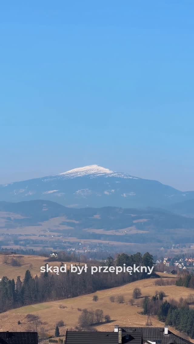 Post 1 by Maurycy Popiel on Instagram (video)