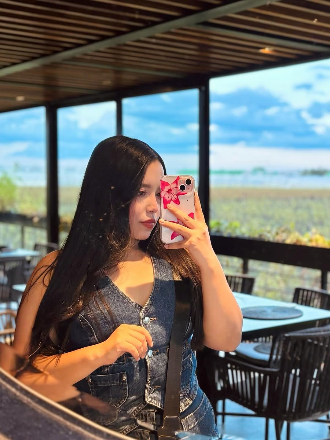 Post 4 by 𝙼𝚘𝚗𝚜𝚎 𝚁𝚘𝚍𝚛𝚒𝚐𝚞𝚎𝚣 on Instagram (carousel)