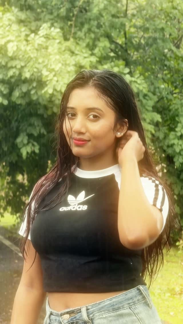 Post 10 by Ashlesha Ratnaparkhe🦋 on Instagram (video)