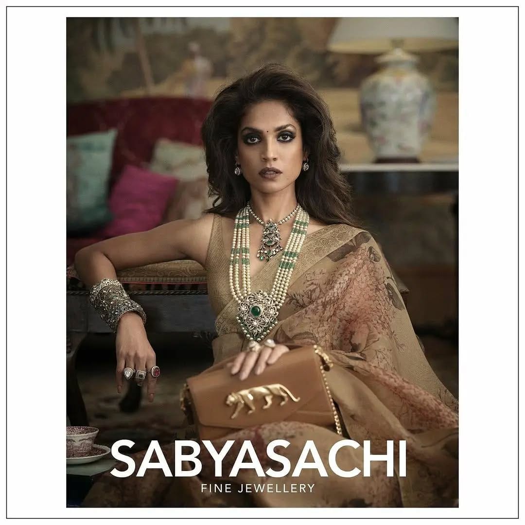 Post 10 by Shruthy Menon on Instagram (carousel)