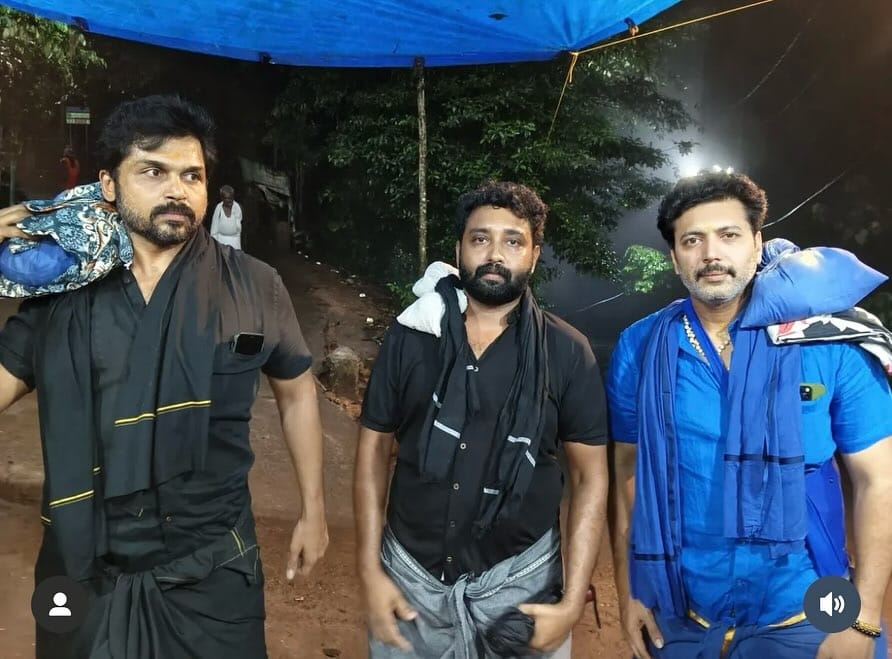 Post 8 by Chennai Trendies™️ on Instagram (carousel)
