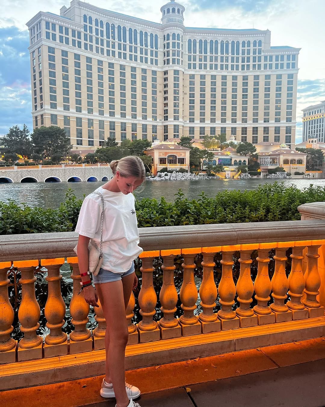 Post 8 by Faye lieve on Instagram (carousel)