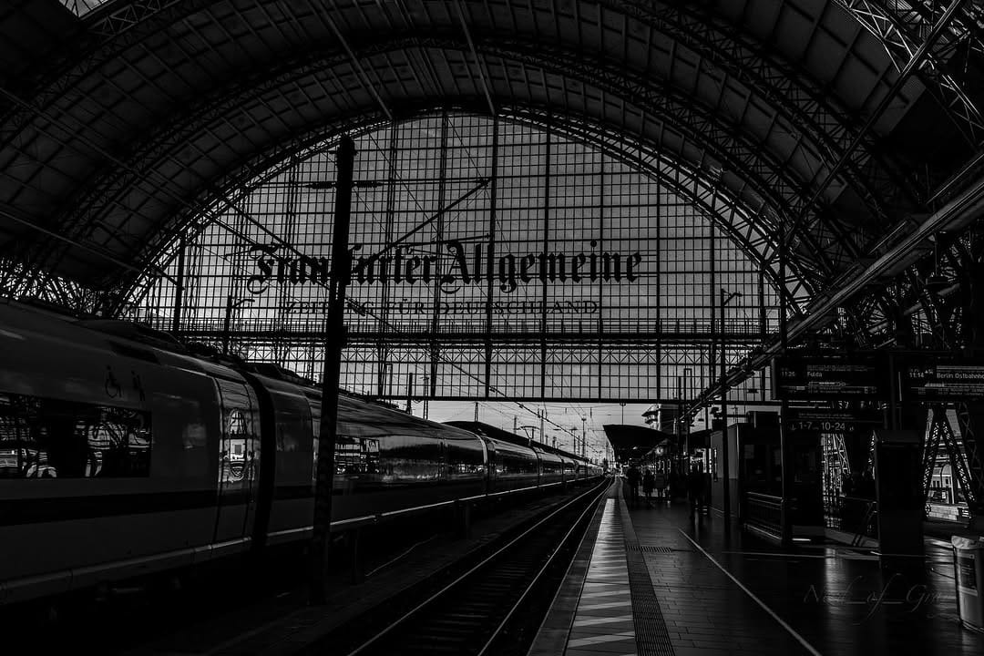 Post 3 by Christian Hoffmann on Instagram (carousel)