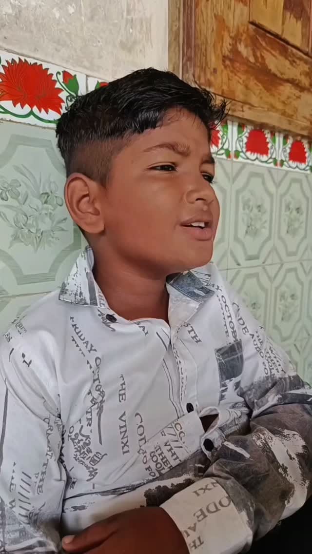 Post 8 by Rajpara Mukesh on Instagram (video)