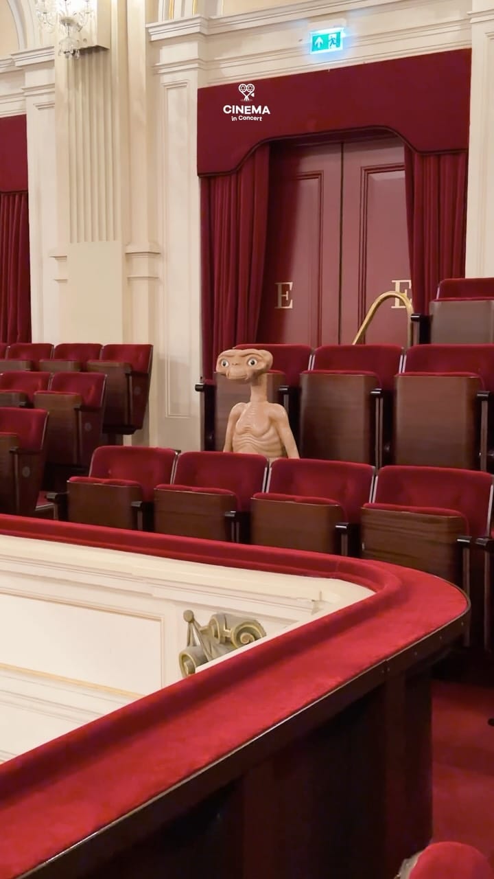 Post 8 by Het Concertgebouw on Instagram (video)
