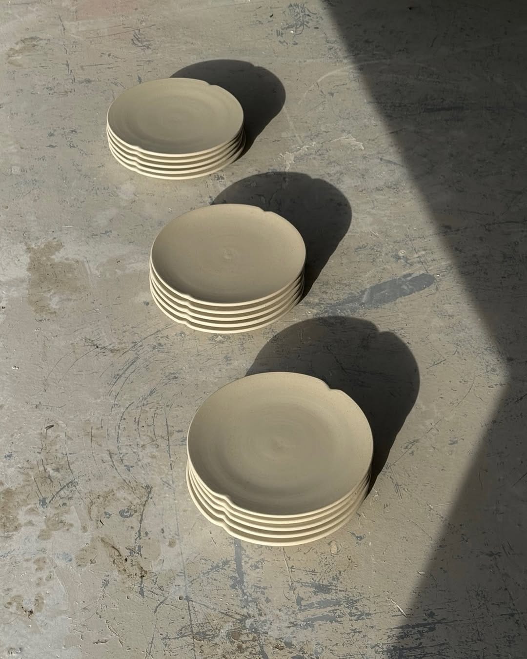 Post 3 by The Bird Tsang Ceramics Studio on Instagram (image)