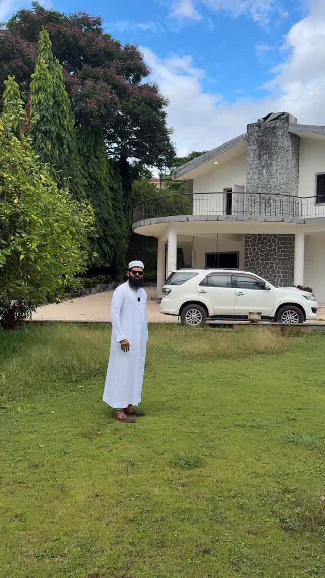 Post 8 by Mohammed Abrar Teli 💸 MUMBAI REAL ESTATE 🏡 on Instagram (video)