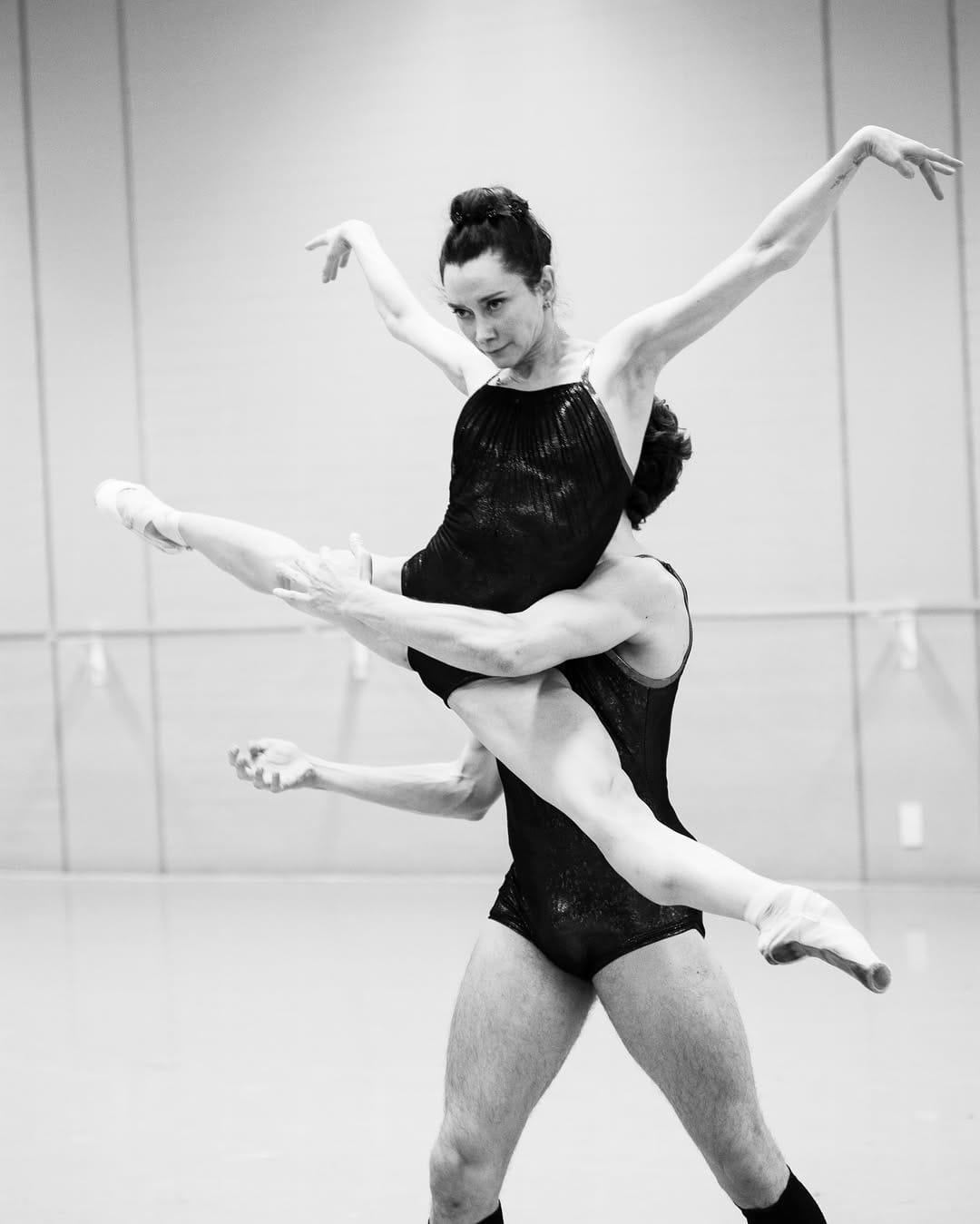 Post 7 by Anna Ol • Ballet artist on Instagram (carousel)