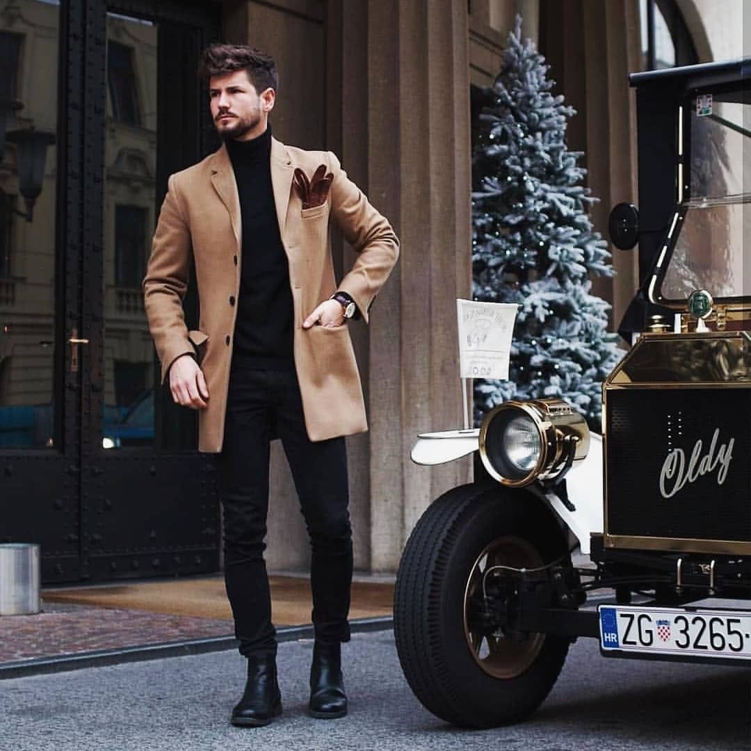 Post 7 by MEN IN COATS - Official🕴 on Instagram (image)