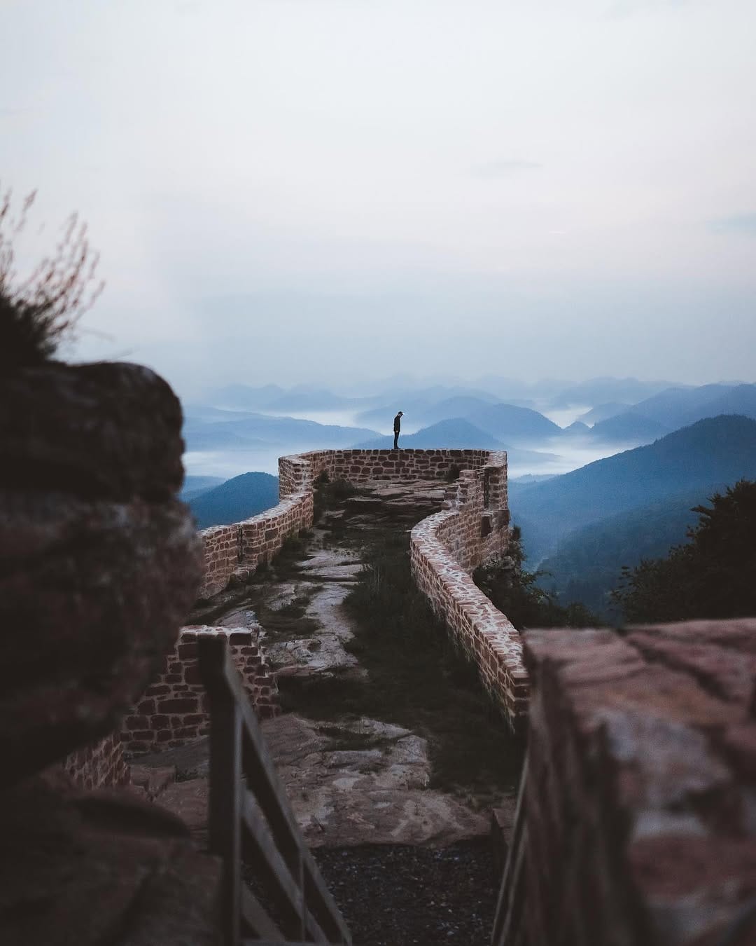 Post 8 by jonas hausmann on Instagram (image)