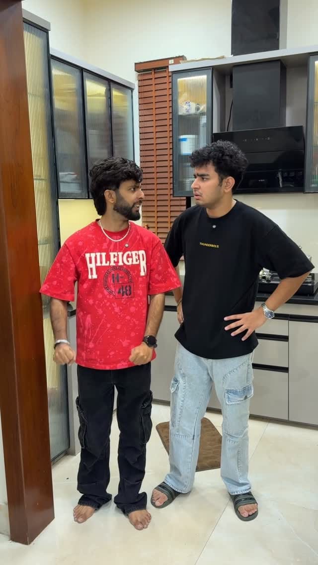 Post 5 by Aman Sindhwani on Instagram (video)