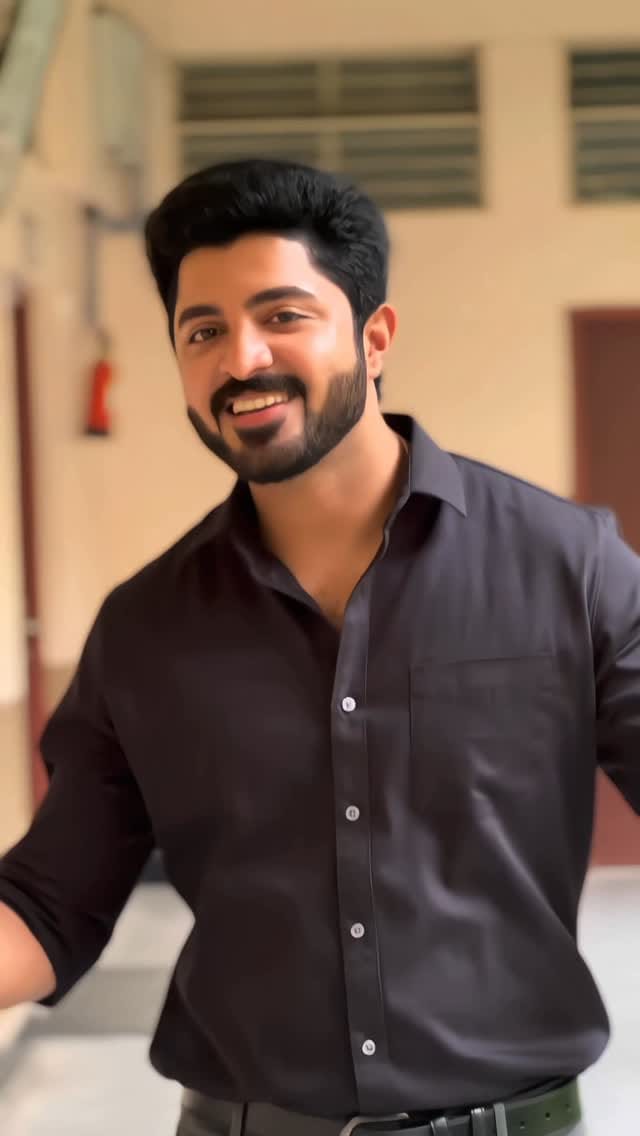 Post 10 by AASHISH CHAKRAVARTHI on Instagram (video)