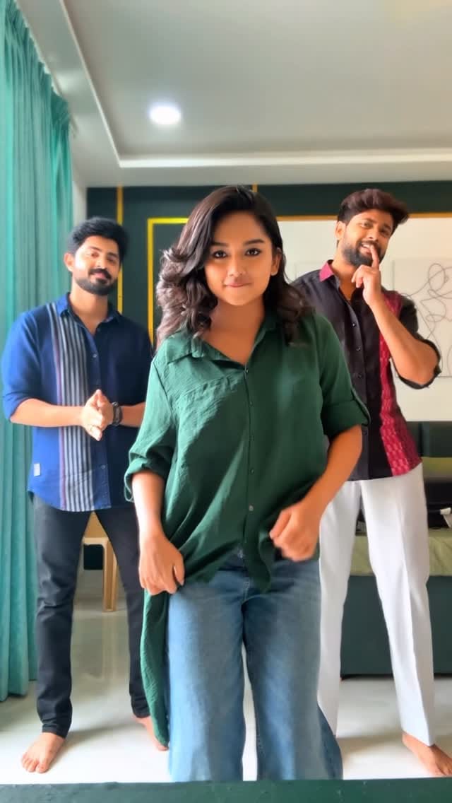Post 8 by AASHISH CHAKRAVARTHI on Instagram (video)