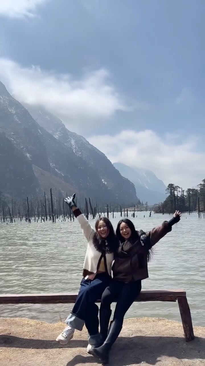 Post 10 by P A N S Y   B R A H M A 🧿 on Instagram (video)