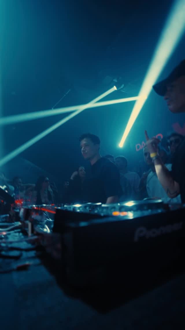 Post 5 by David Gtronic on Instagram (video)