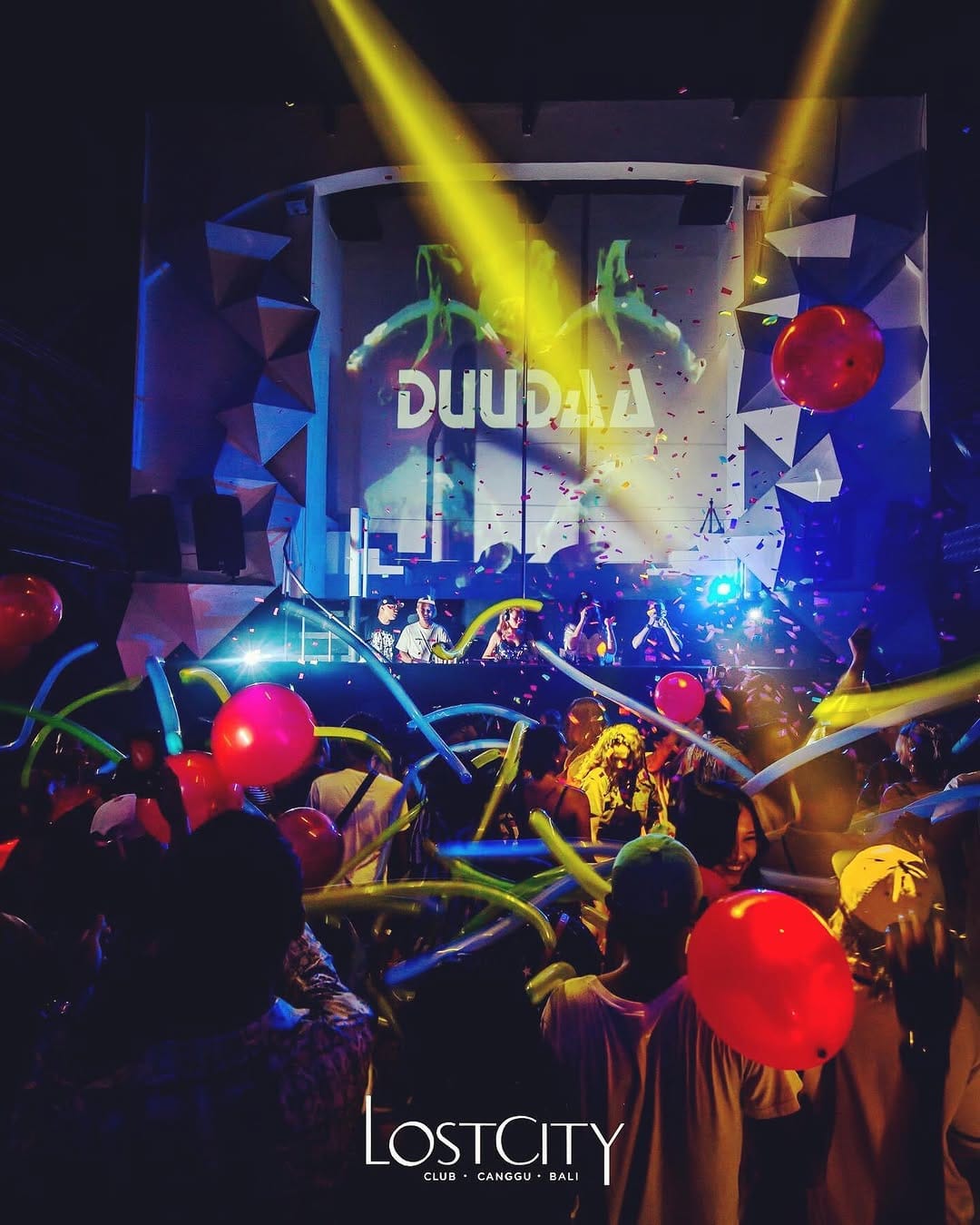Post 10 by DUUDAA on Instagram (image)