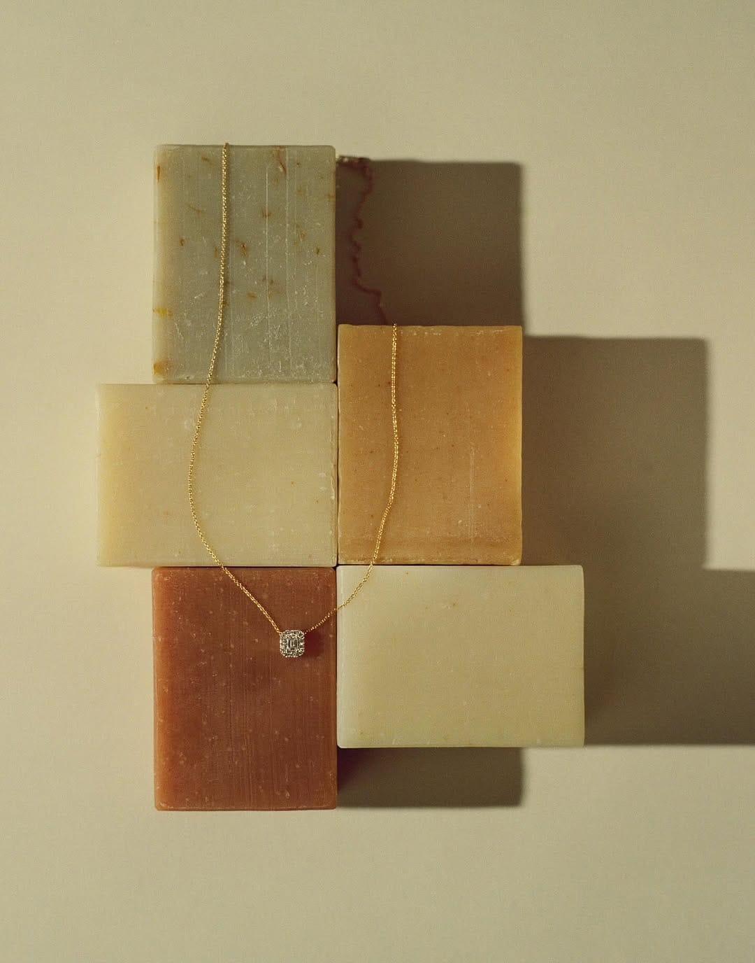 Post 7 by Fleur Bult on Instagram (image)