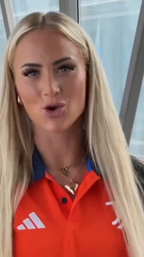 Post 5 by Alisha Lehmann 🧊 Fanpage on Instagram (video)