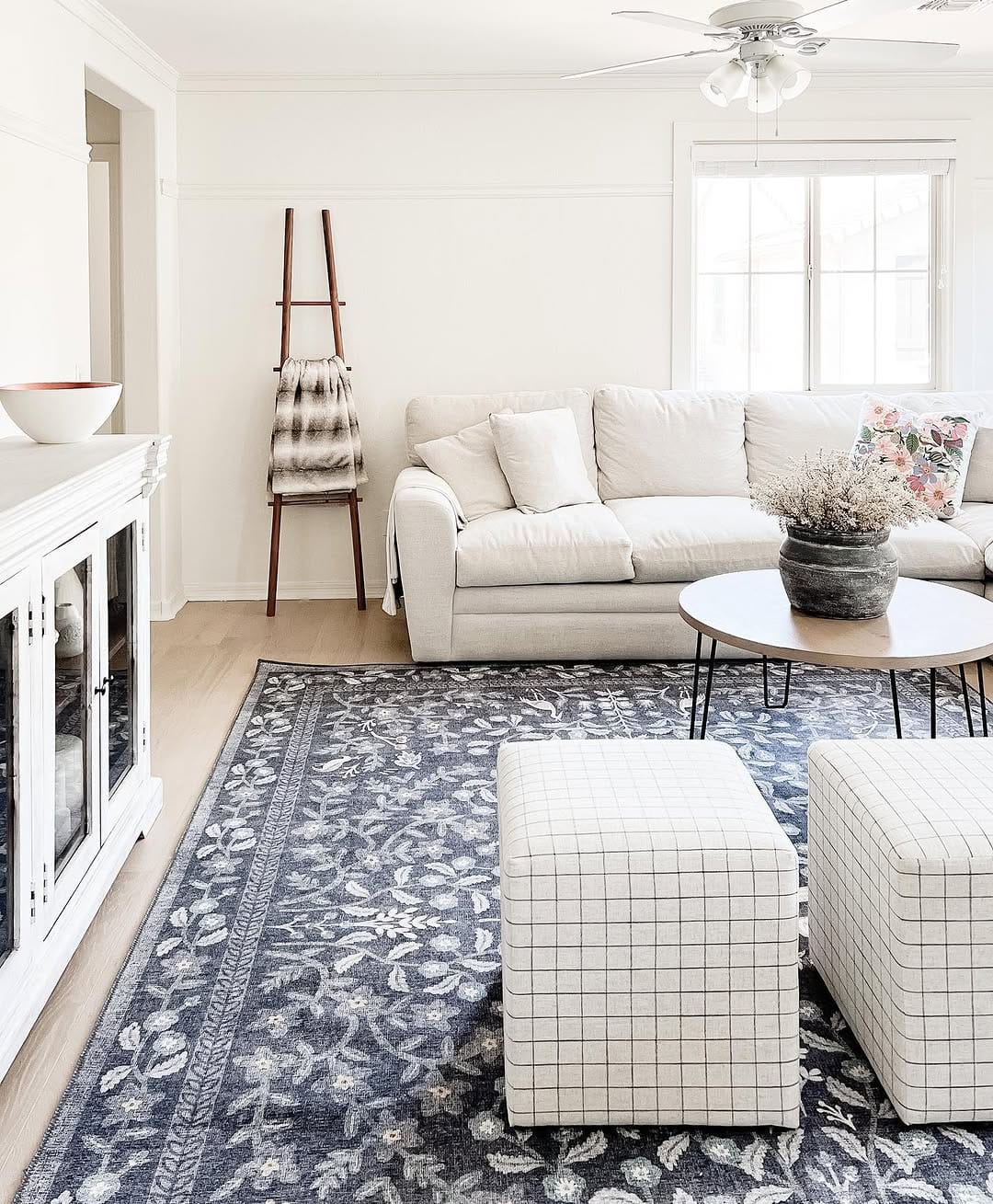 Post 7 by Yara • Home Design • DIY on Instagram (image)