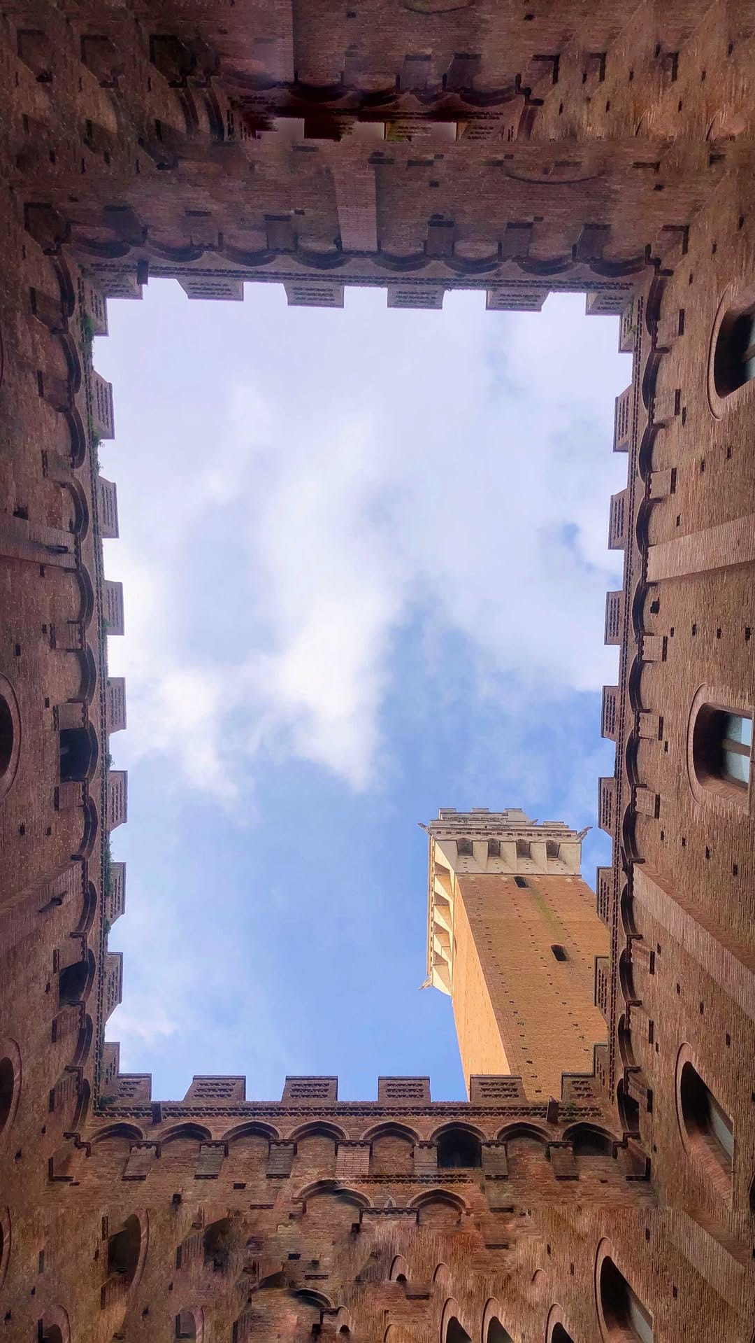 Post 7 by Tuscan Diary on Instagram (video)