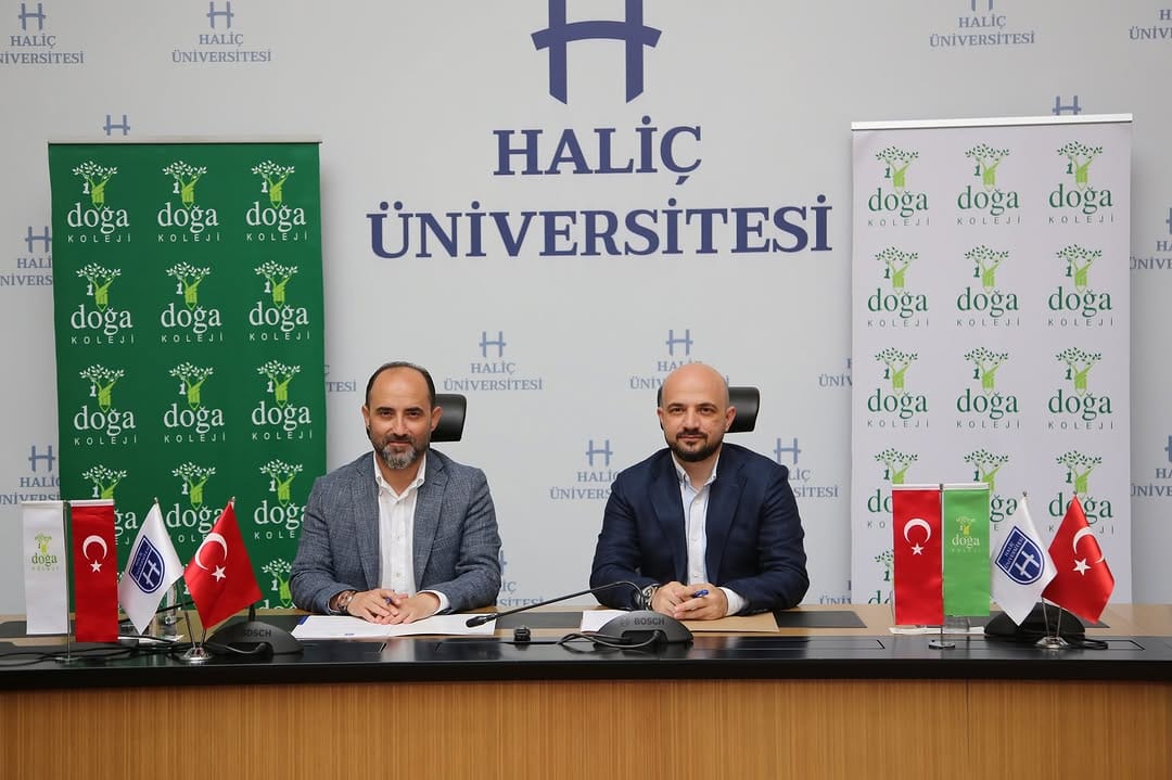 Post 3 by Haliç Üniversitesi on Instagram (carousel)
